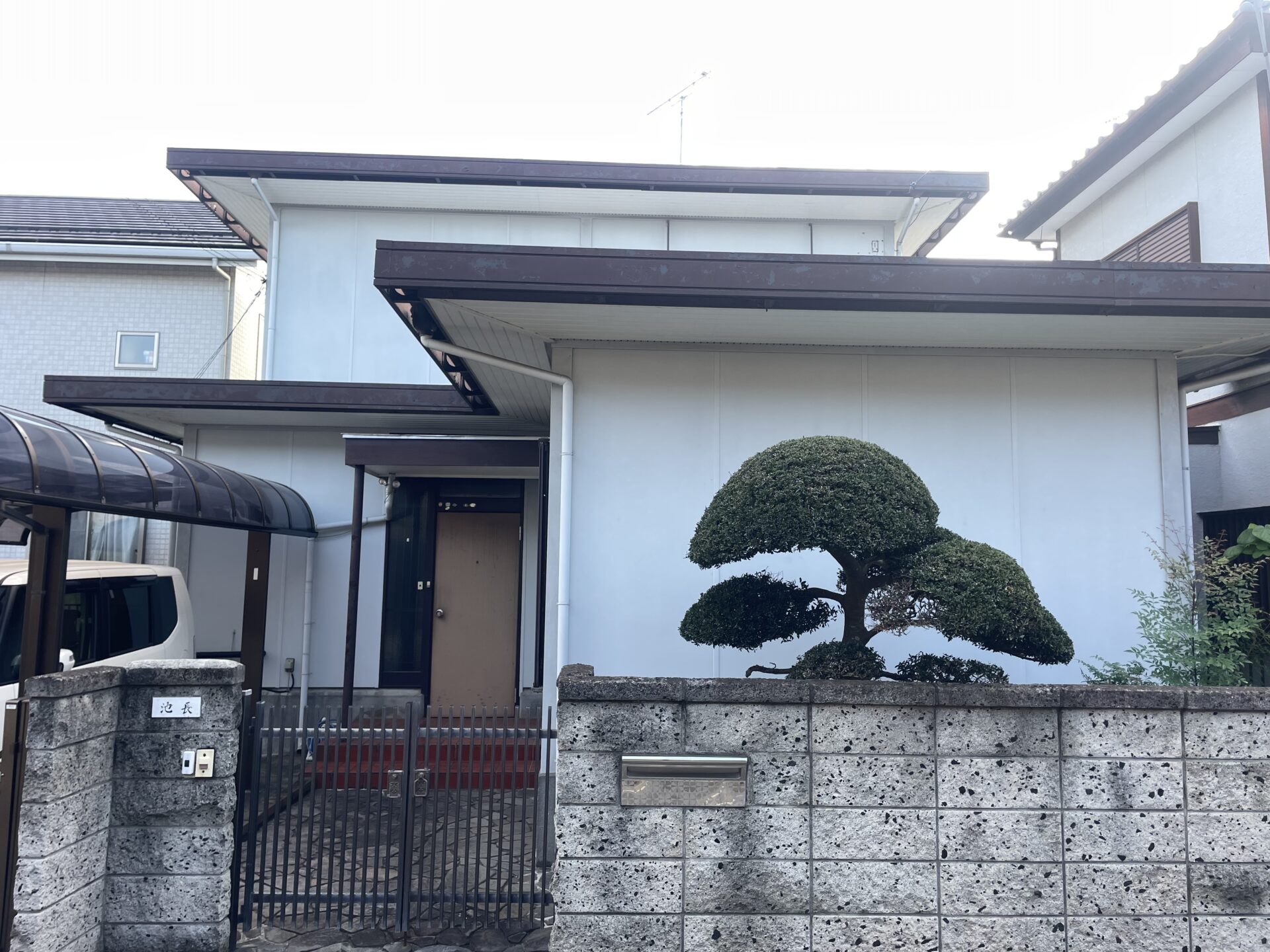 埼玉県川越市で屋根と外壁を無機ハイブリッド塗料で塗装を行いました！施工前