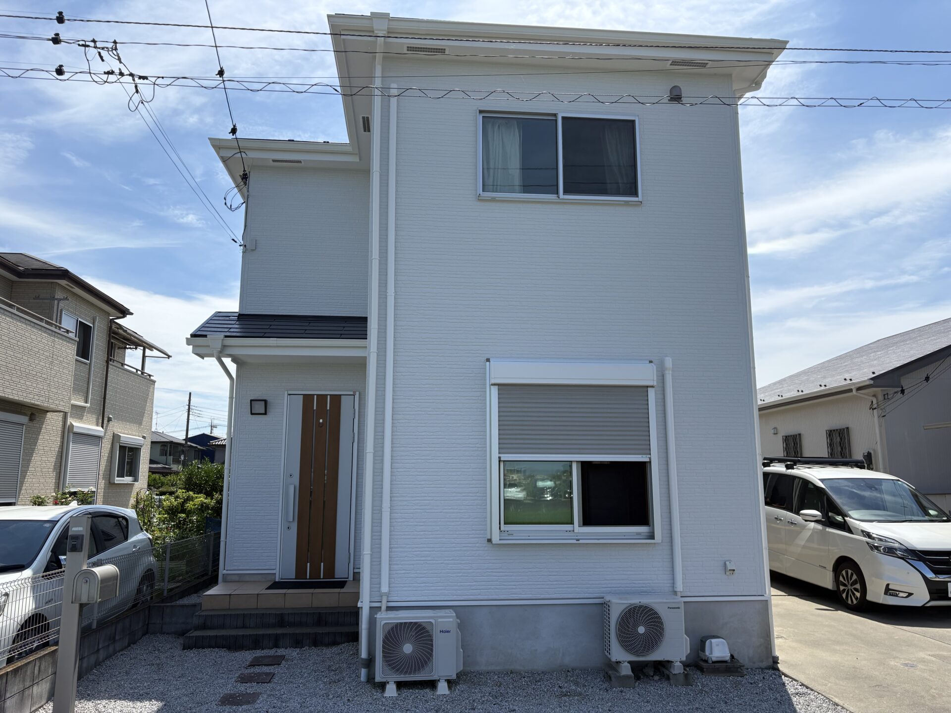 埼玉県川越市のS様邸で外壁と屋根をラジカル制御型塗料で塗装して、コーキング打ち替えと雨樋交換を火災保険を利用して行いました!施工後