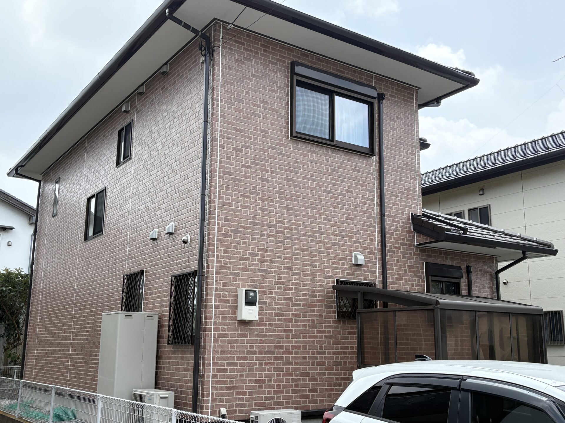 埼玉県川越市でサイディング外壁をクリヤー塗料のUVプロテクトクリヤーで塗装してコーキングをオートンイクシードで打ち替えました!施工後