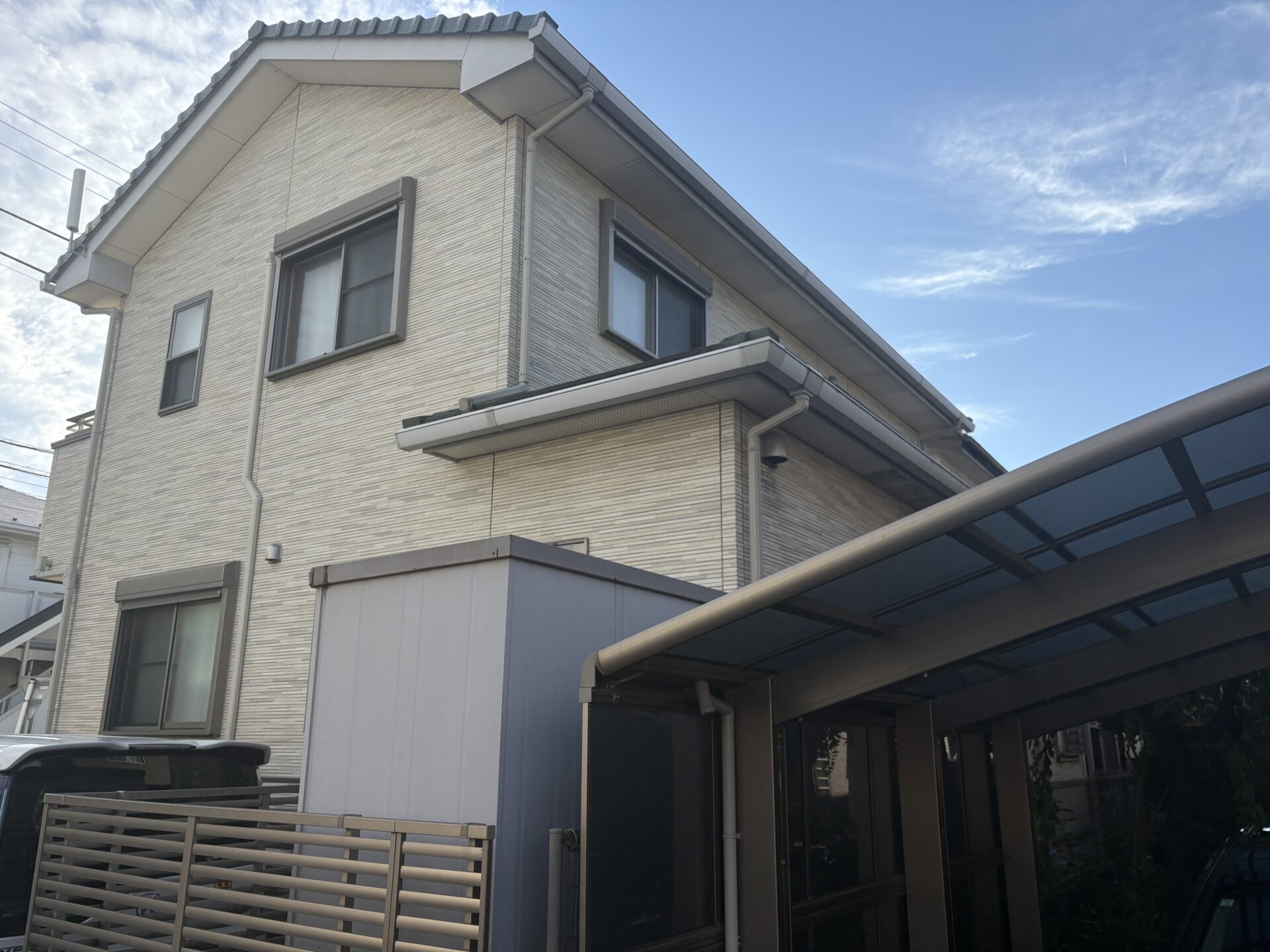 埼玉県川越市　H様邸　外壁塗装工事の途中経過です。施工前