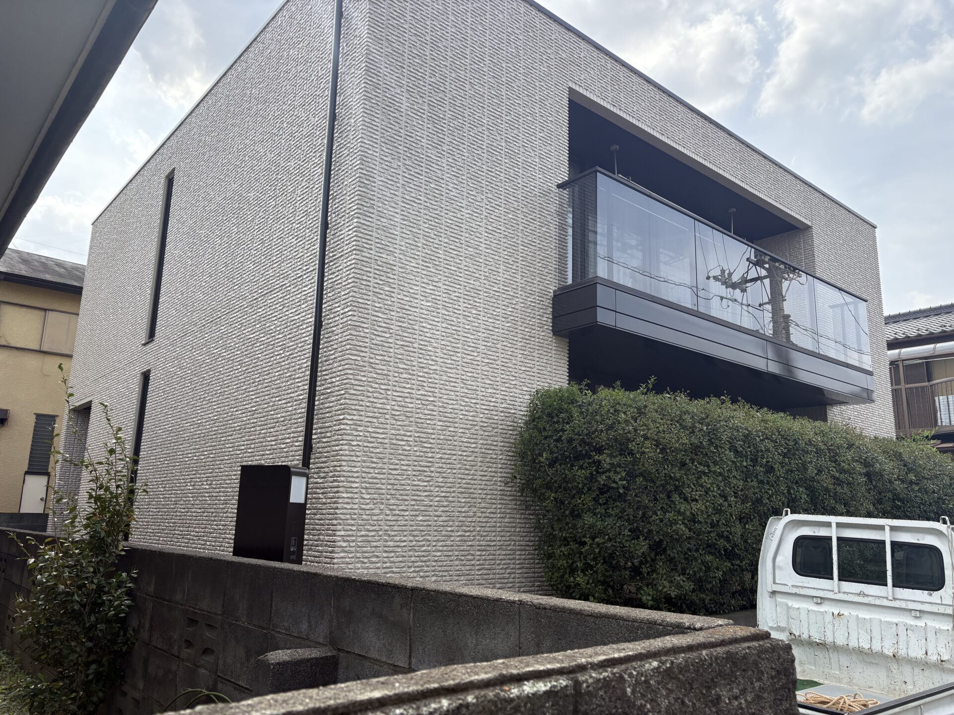 埼玉県川越市　不動産管理会社様からのご依頼で外壁塗装と屋根塗装を行いました！施工後